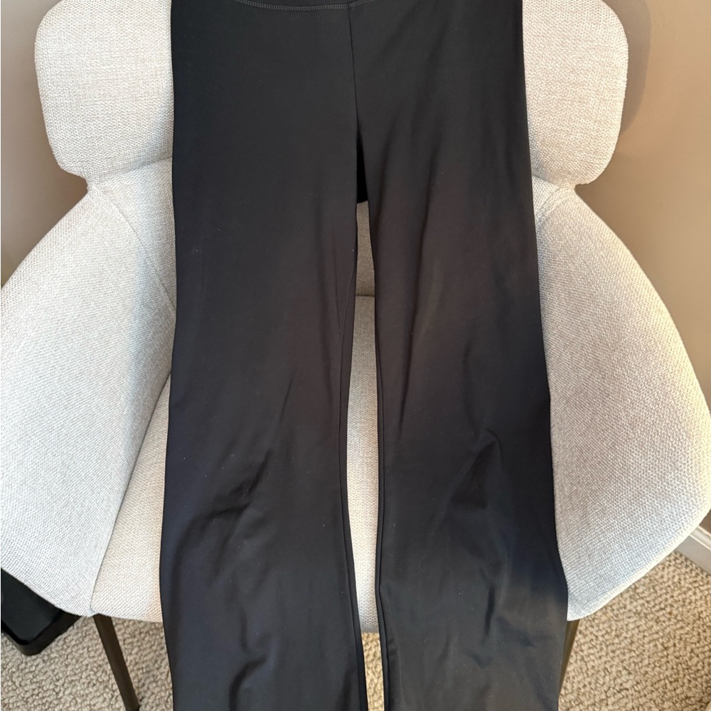 American Eagle Black Flare Leggings